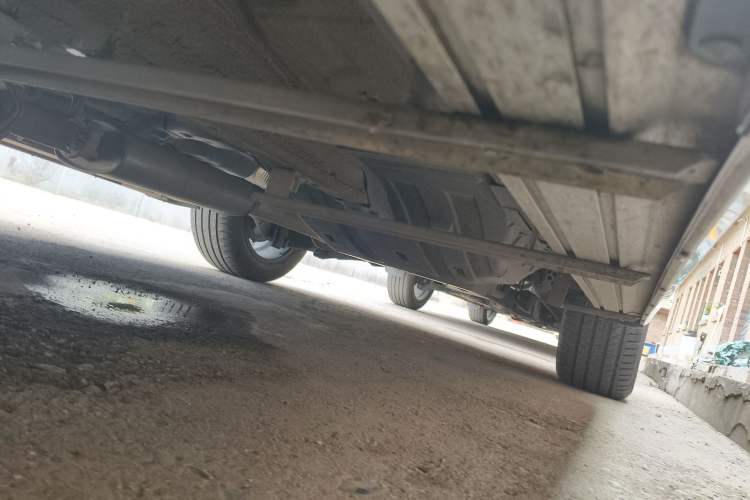 Used Wey VV6 2021 2.0T Two-Wheel Drive Smart Plus Chassis Front Left