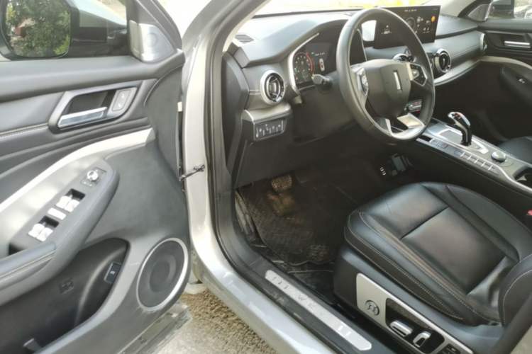 Used Wey VV6 2021 2.0T Two-Wheel Drive Smart Plus Driver Seat