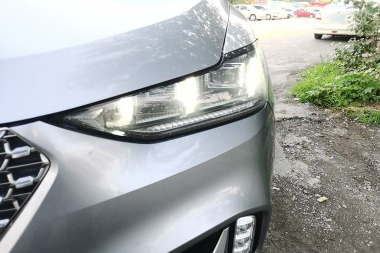 Used Wey VV6 2021 2.0T Two-Wheel Drive Smart Plus Left Front Headlight