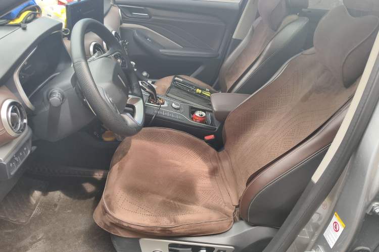 Used Wey VV6 2021 2.0T Two-Wheel Drive Smart Plus Left Front Seat