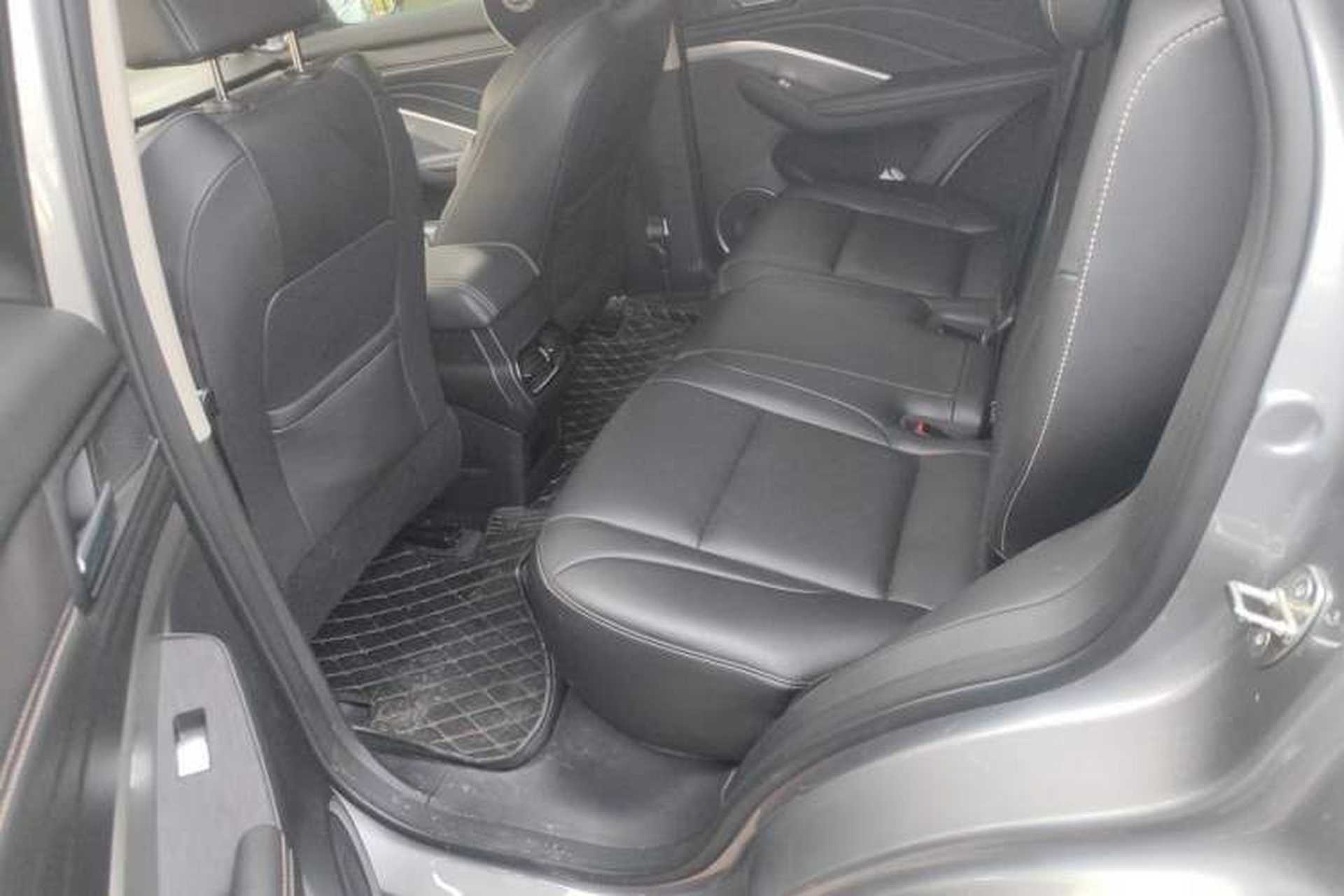 Used Wey VV6 2021 2.0T Two-Wheel Drive Smart Protection+ Left Rear Seat