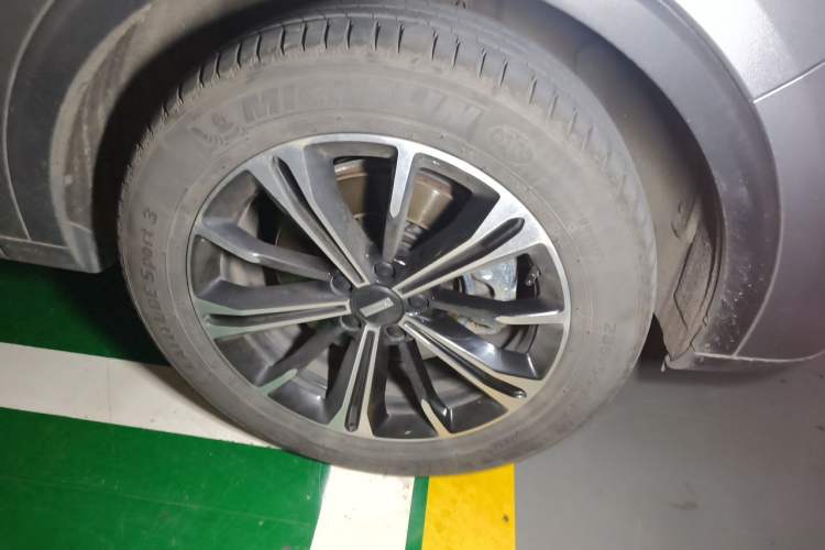 Used Wey VV6 2021 2.0T All-Wheel Drive Zhiyu+ Right Front Wheel Hub
