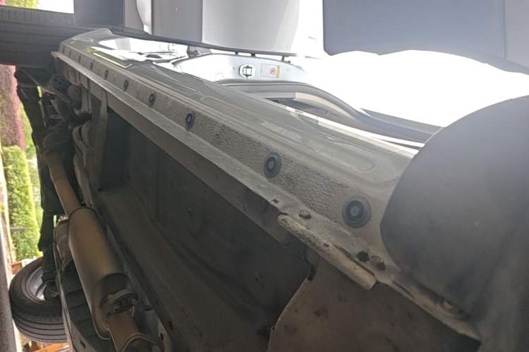 Used Wey VV6 2021 2.0T Two-Wheel Drive Smart Protection+ Right Side Sill