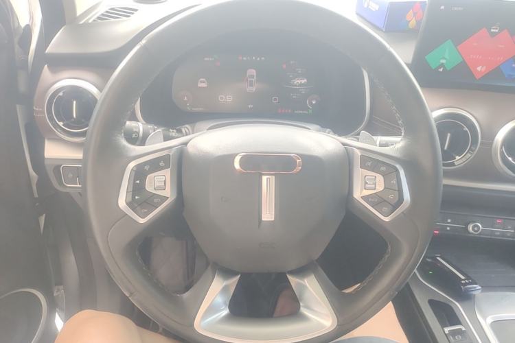 Used Wey VV6 2021 2.0T Two-Wheel Drive Smart Plus Steering Wheel