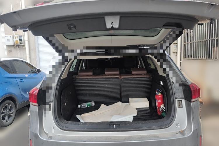 Used Wey VV6 2021 2.0T Two-Wheel Drive Smart Plus Trunk