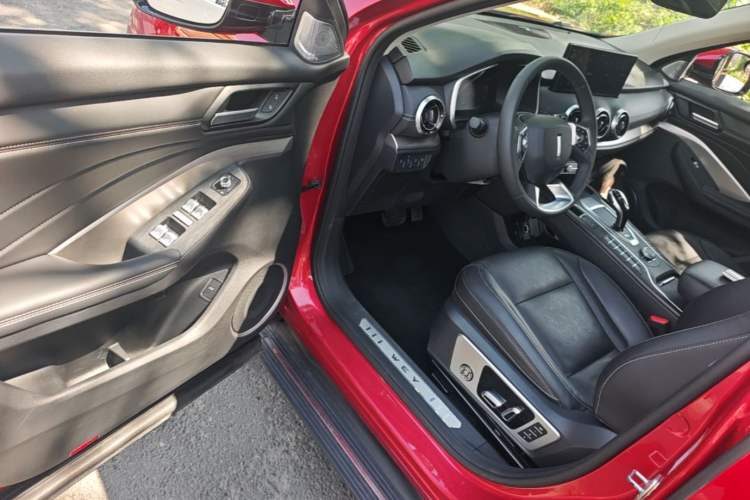 Used Wey VV6 2021 2.0T Two-Wheel Drive Smart Plus Driver Seat