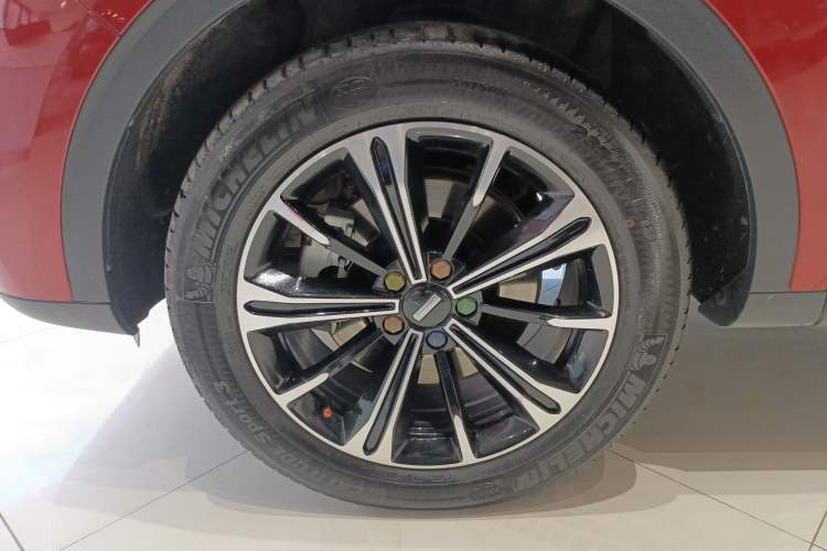 Used Wey VV6 2021 2.0T All-Wheel Drive Zhiyu+ Left Front Wheel Hub