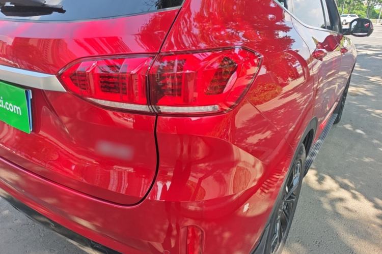 Used Wey VV6 2021 2.0T Two-Wheel Drive Smart Plus Right Rear Taillight