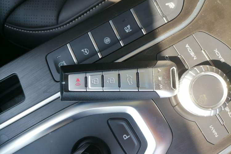Used Wey VV6 2021 2.0T Two-Wheel Drive Smart Protection+ Vehicle Key