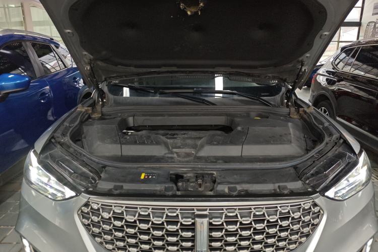 Used Wey VV6 2021 2.0T Two-Wheel Drive Smart Plus Engine Bay