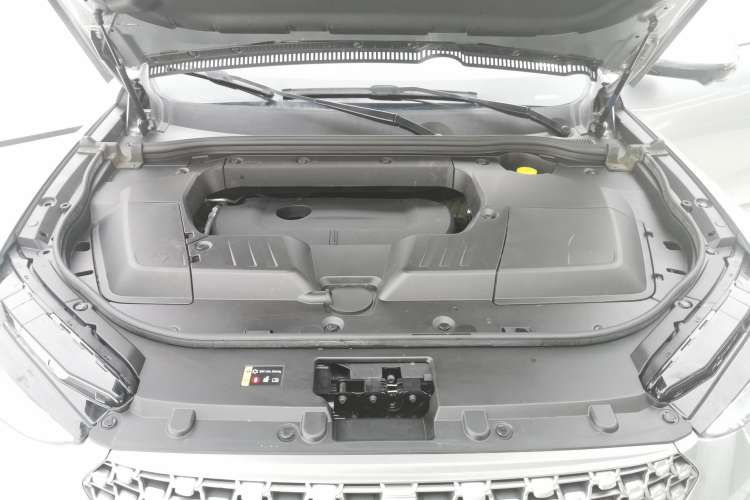 Used Wey VV6 2021 2.0T Two-Wheel Drive Smart Plus Engine Bay
