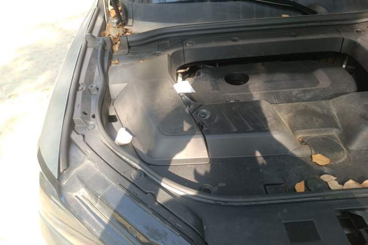 Used Wey VV6 2021 2.0T Two-Wheel Drive Smart Plus Engine Bay Right