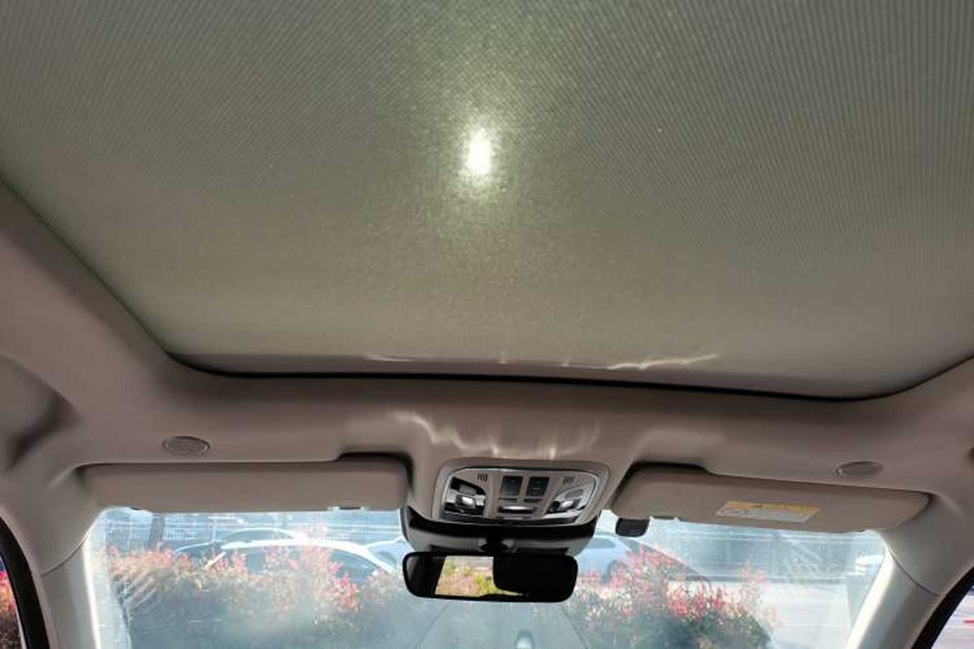Used Wey VV6 2021 2.0T Two-Wheel Drive Smart Plus Headliner