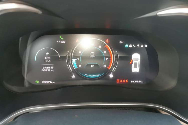 Used Wey VV6 2021 2.0T Two-Wheel Drive Smart Plus Instrument Cluster