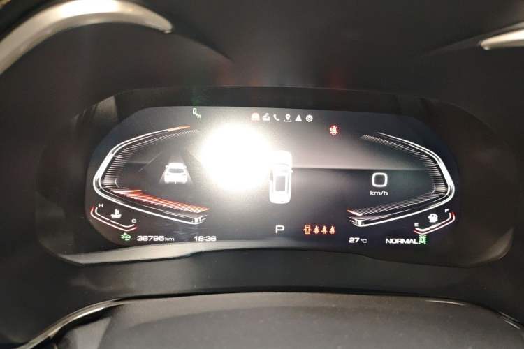 Used Wey VV6 2021 2.0T Two-Wheel Drive Smart Plus Instrument Cluster
