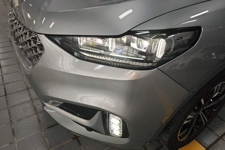 Used Wey VV6 2021 2.0T Two-Wheel Drive Smart Plus Left Front Headlight