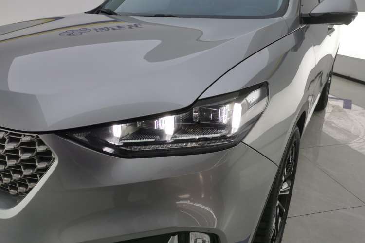 Used Wey VV6 2021 2.0T Two-Wheel Drive Smart Plus Left Front Headlight