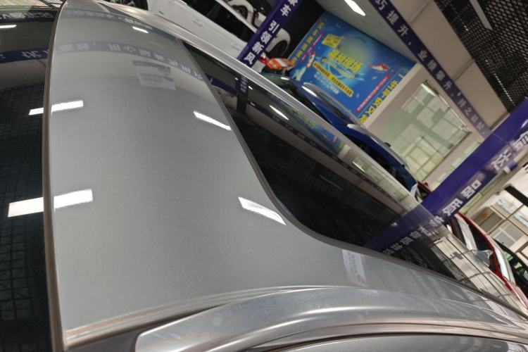Used Wey VV6 2021 2.0T Two-Wheel Drive Smart Plus Roof