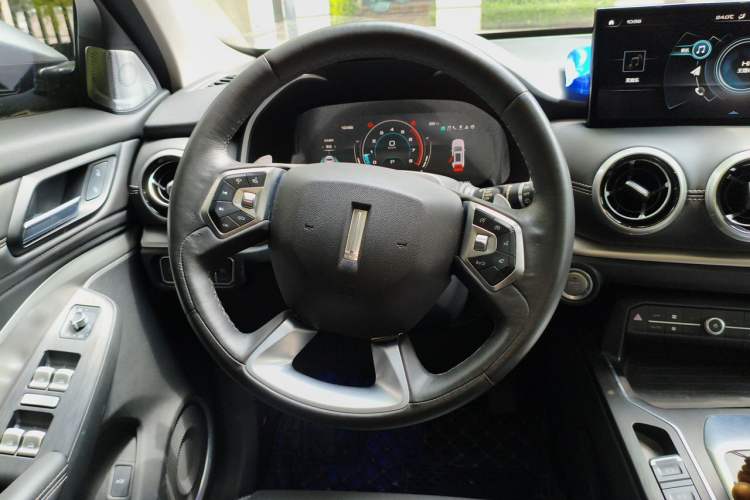 Used Wey VV6 2021 2.0T Two-Wheel Drive Smart Protection+ Steering Wheel
