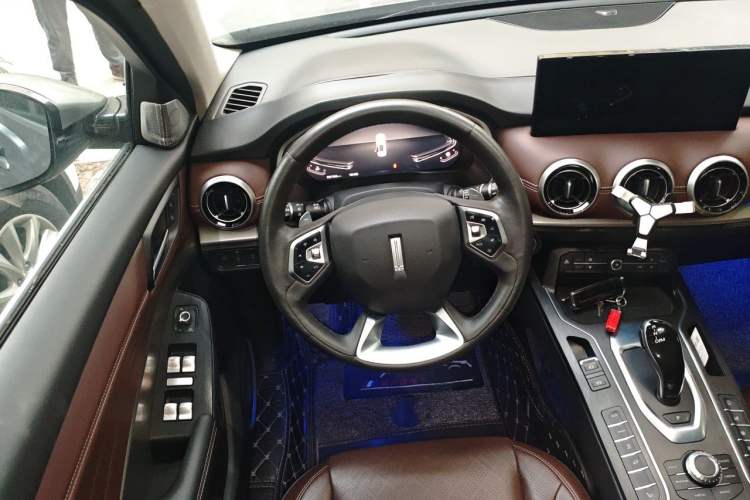Used Wey VV6 2021 2.0T Two-Wheel Drive Smart Plus Steering Wheel