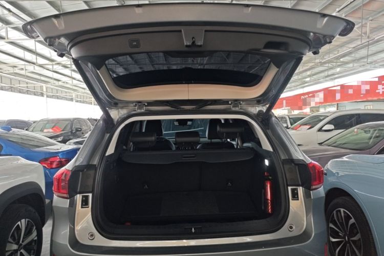 Used Wey VV6 2021 2.0T Two-Wheel Drive Smart Protection+ Trunk