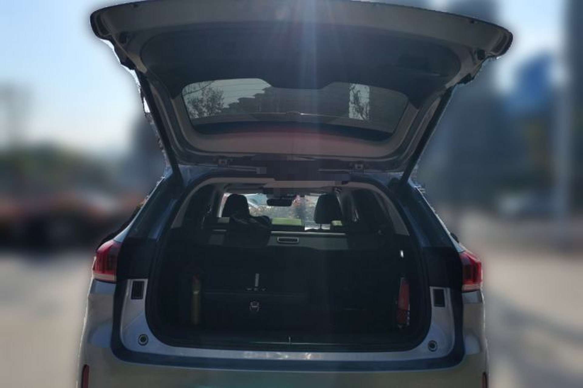 Used Wey VV6 2021 2.0T Two-Wheel Drive Smart Plus Trunk