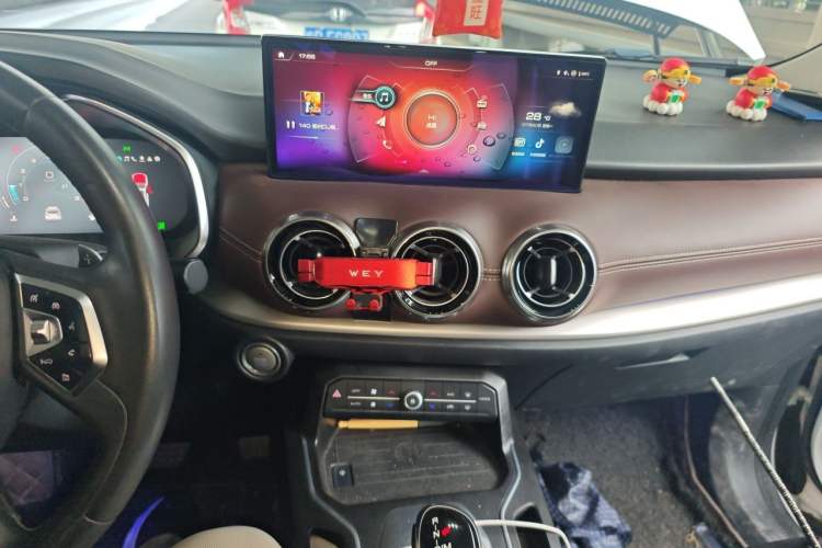 Used Wey VV6 2021 2.0T Two-Wheel Drive Smart Plus Audio And AC Panel