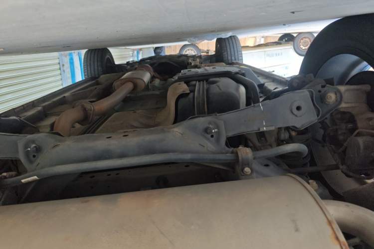 Used Wey VV6 2021 2.0T Two-Wheel Drive Smart Protection+ Chassis Rear