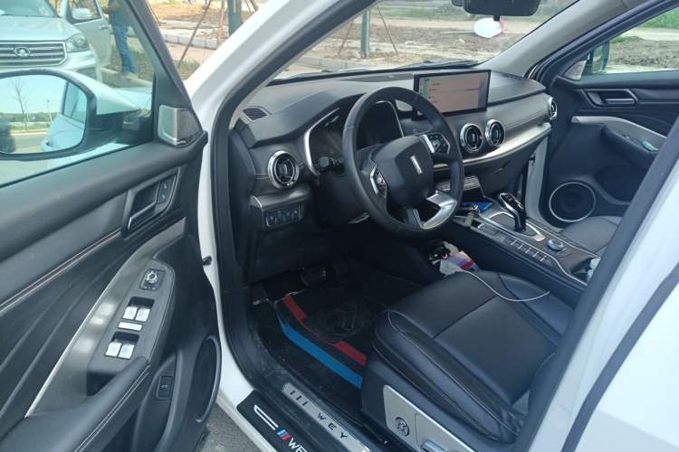 Used Wey VV6 2021 2.0T Two-Wheel Drive Smart Protection+ Driver Seat