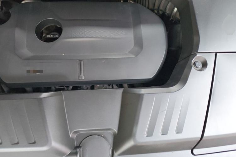 Used Wey VV6 2021 2.0T Two-Wheel Drive Smart Plus Engine Bay