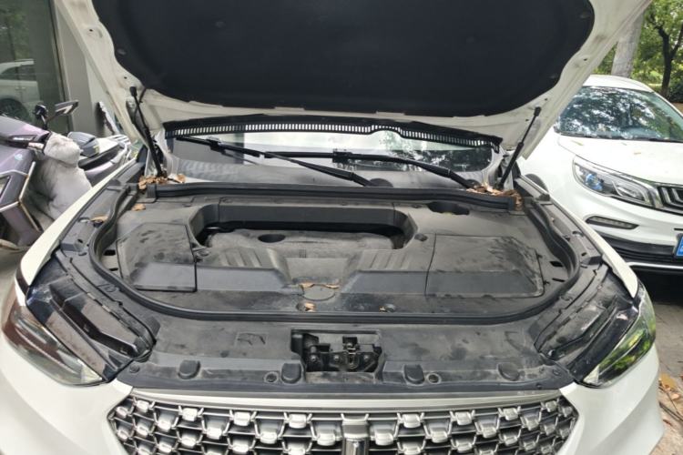 Used Wey VV6 2021 2.0T Two-Wheel Drive Smart Plus Engine Bay