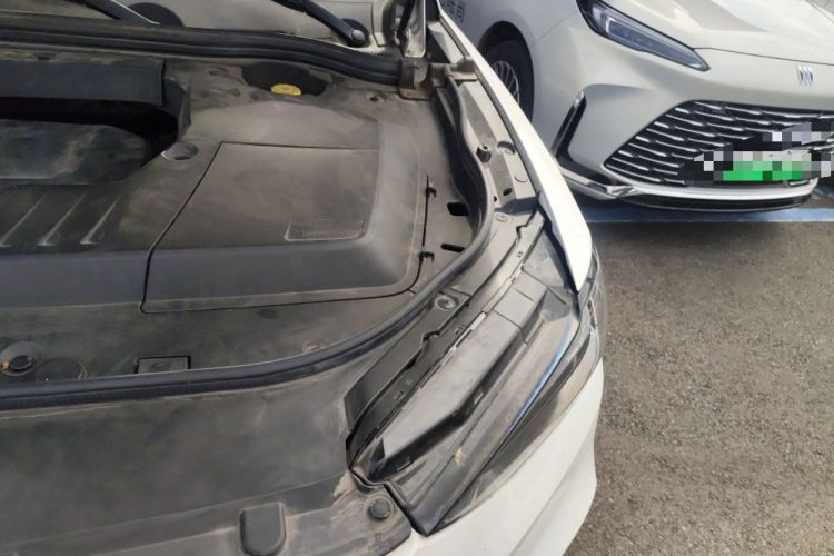 Used Wey VV6 2021 2.0T All-Wheel Drive Zhiyu+ Engine Bay Left