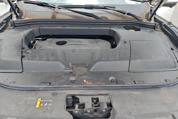 Used Wey VV6 2021 2.0T Two-Wheel Drive Smart Plus Engine Bay