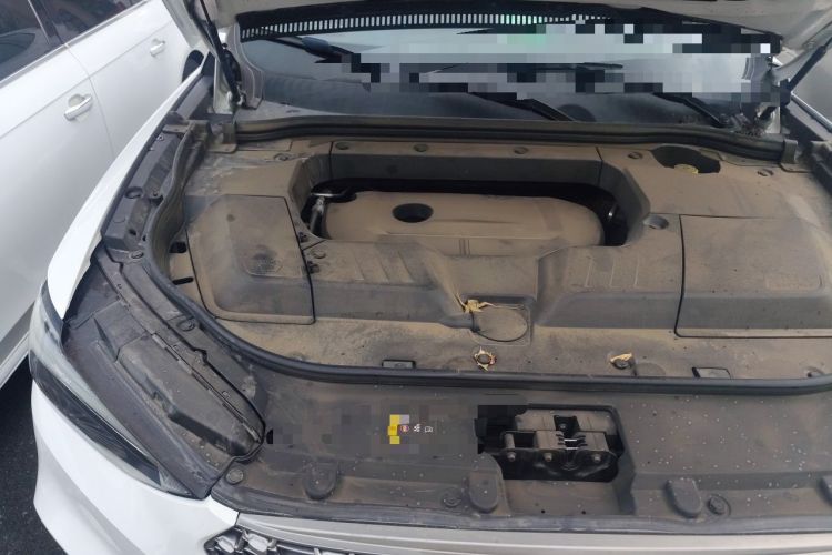 Used Wey VV6 2021 2.0T Two-Wheel Drive Smart Protection+ Engine Bay Right