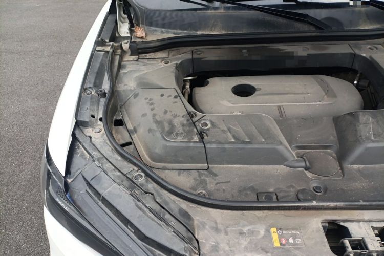 Used Wey VV6 2021 2.0T All-Wheel Drive Zhiyu+ Engine Bay Right