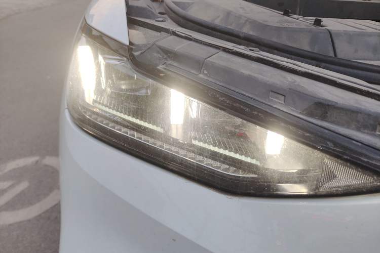 Used Wey VV6 2021 2.0T Two-Wheel Drive Smart Plus Exterior 6