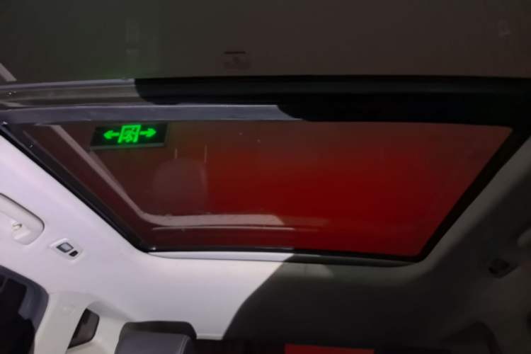 Used Wey VV6 2021 2.0T Two-Wheel Drive Smart Protection+ Headliner