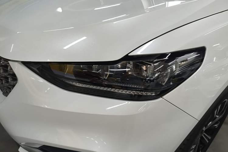 Used Wey VV6 2021 2.0T Two-Wheel Drive Smart Protection+ Left Front Headlight