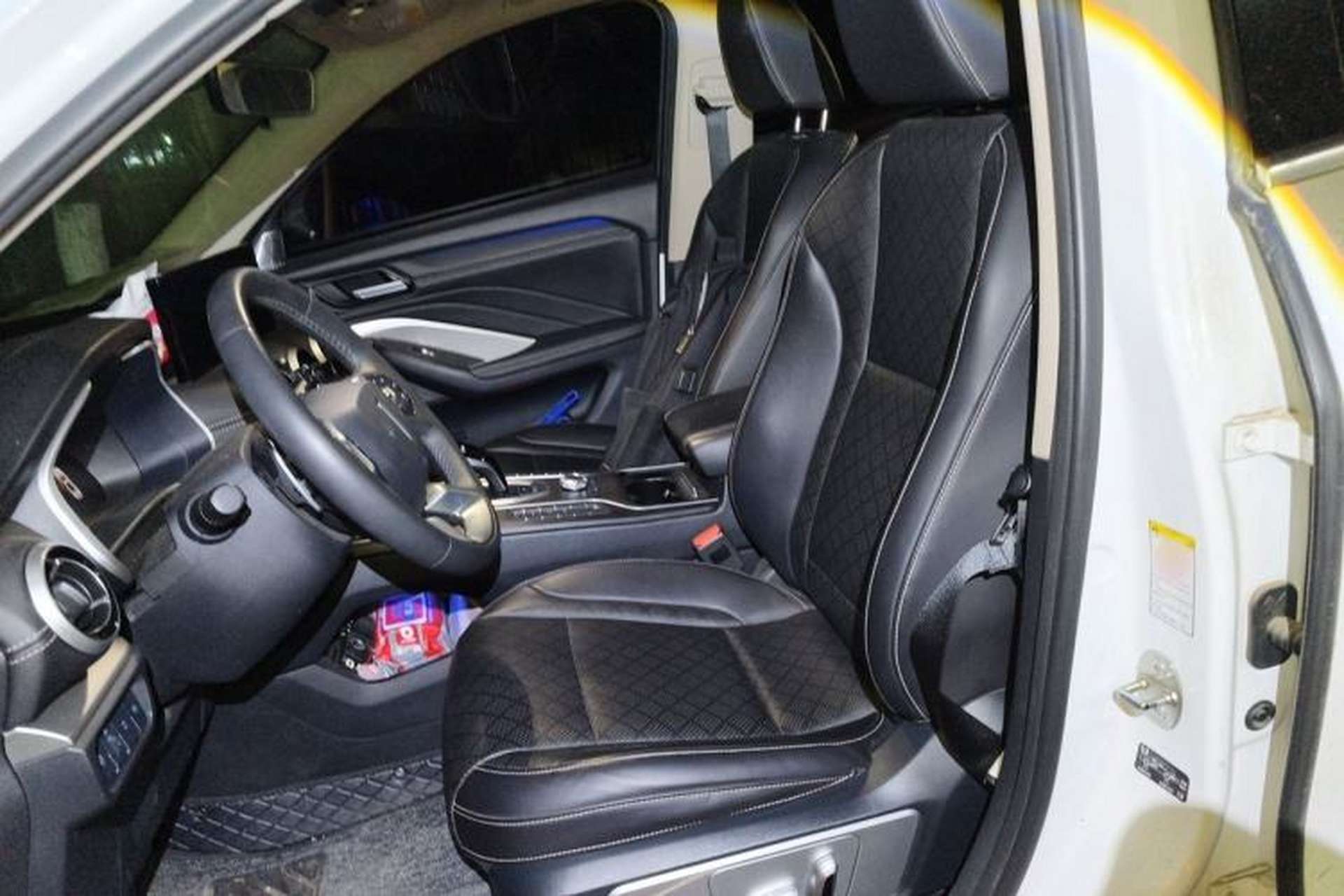 Used Wey VV6 2021 2.0T Two-Wheel Drive Smart Protection+ Left Front Seat
