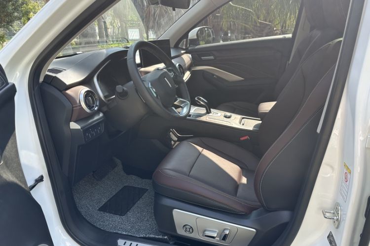 Used Wey VV6 2021 2.0T Two-Wheel Drive Smart Protection+ Left Front Seat