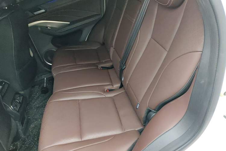 Used Wey VV6 2021 2.0T Two-Wheel Drive Smart Plus Left Rear Seat