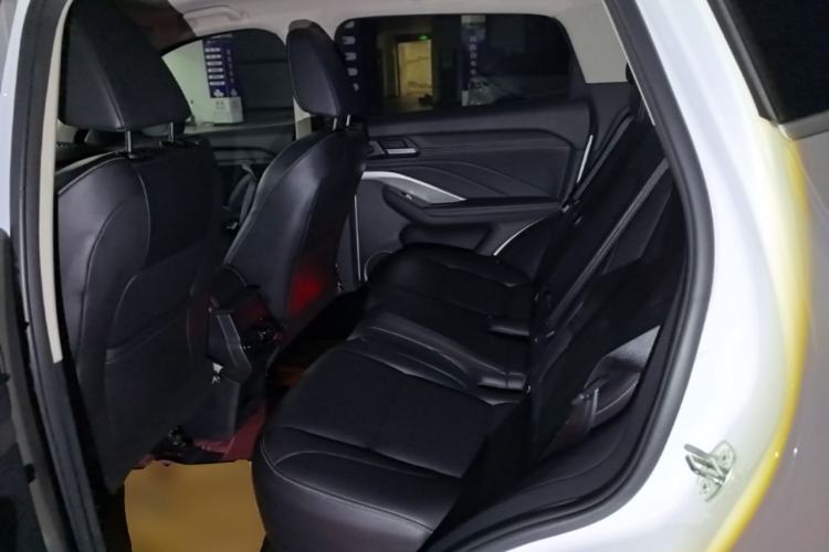 Used Wey VV6 2021 2.0T Two-Wheel Drive Smart Protection+ Left Rear Seat