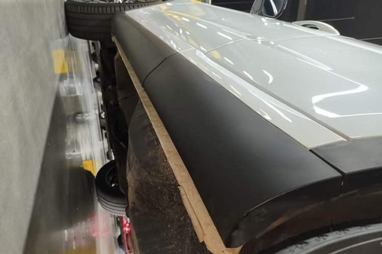 Used Wey VV6 2021 2.0T Two-Wheel Drive Smart Protection+ Left Side Sill