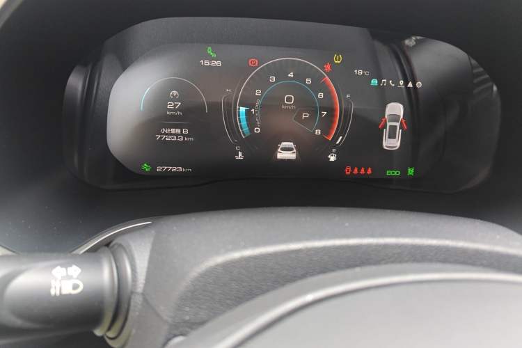 Used Wey VV6 2021 2.0T Two-Wheel Drive Smart Plus Odometer Close Up