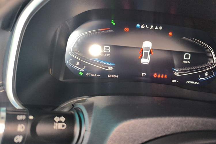 Used Wey VV6 2021 2.0T Two-Wheel Drive Smart Plus Odometer Close Up