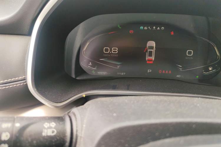 Used Wey VV6 2021 2.0T All-Wheel Drive Zhiyu+ Odometer Close Up