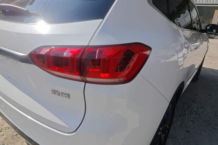Used Wey VV6 2021 2.0T Two-Wheel Drive Smart Protection+ Right Rear Taillight