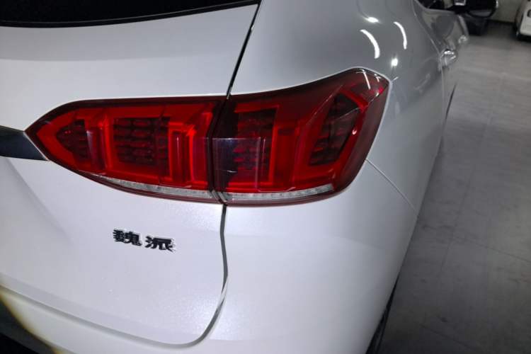 Used Wey VV6 2021 2.0T Two-Wheel Drive Smart Protection+ Right Rear Taillight