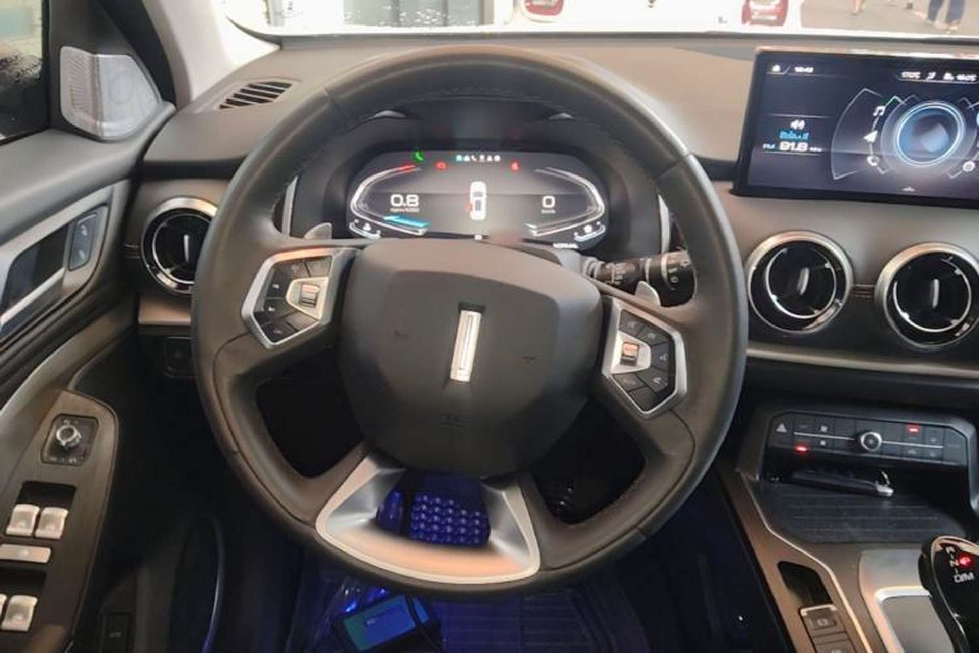 Used Wey VV6 2021 2.0T Two-Wheel Drive Smart Protection+ Steering Wheel