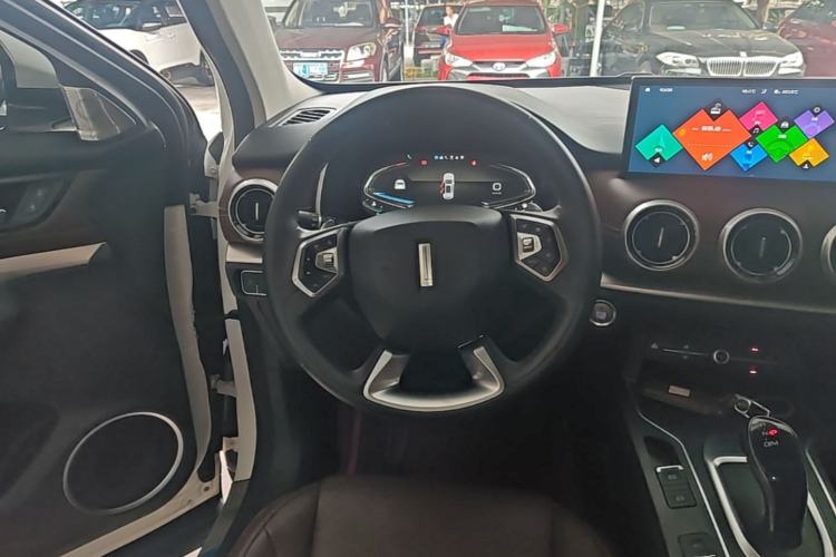 Used Wey VV6 2021 2.0T Two-Wheel Drive Smart Plus Steering Wheel